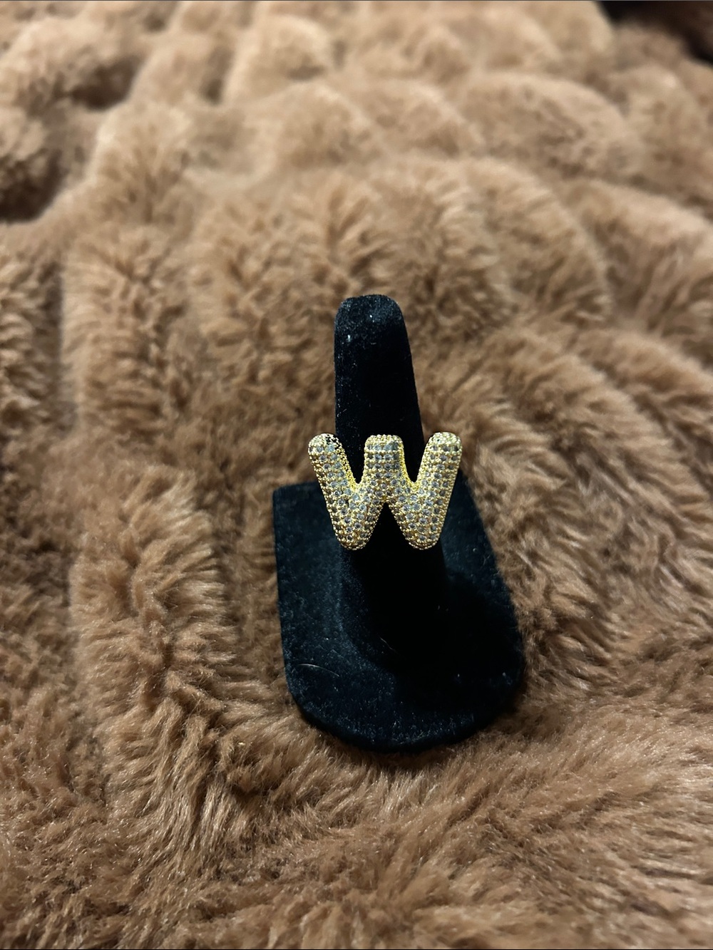Gold Pavé 'W' Initial Ring - Women's Fashion Jewelry